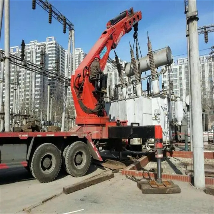 凤台县就近吊车出租|工地厂房吊装设备租赁|24小时高效响应