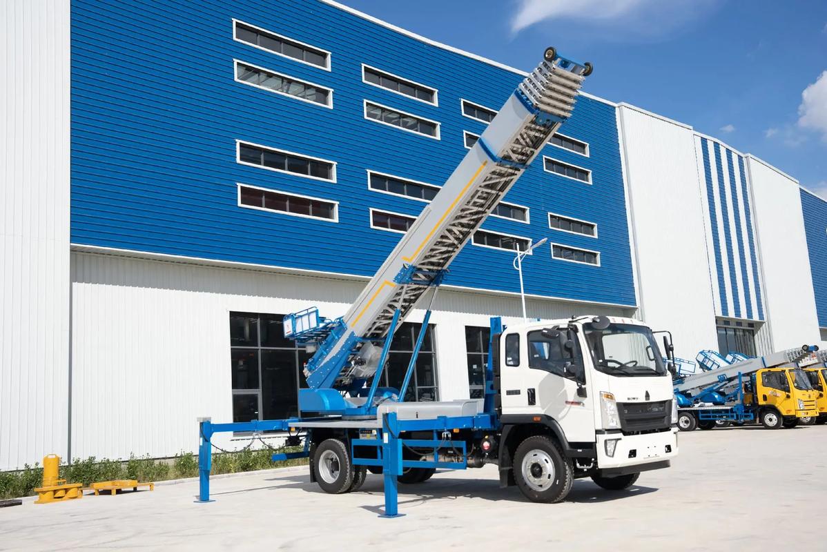 凤台县小型云梯车上料车租赁多少钱